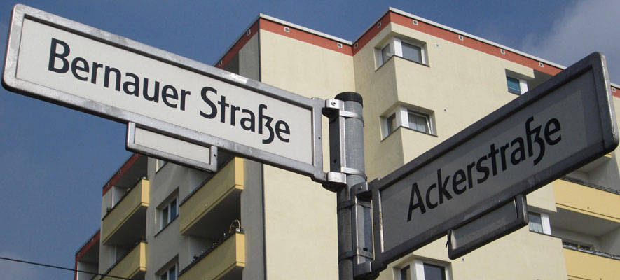 Straßenschild Bernauer Straße
