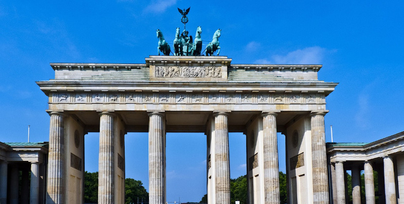 Erster Mai in Berlin am Brandenburger Tor